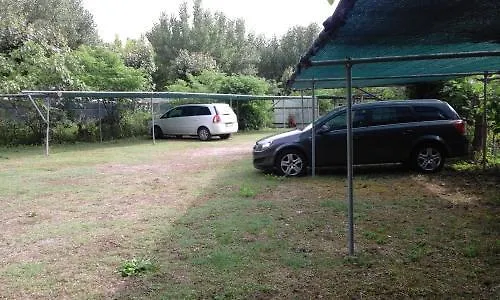 **  B&B - Meuble' - Hotel 