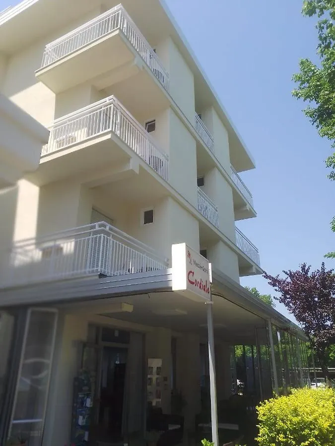 **  B&B - Meuble' - Hotel 