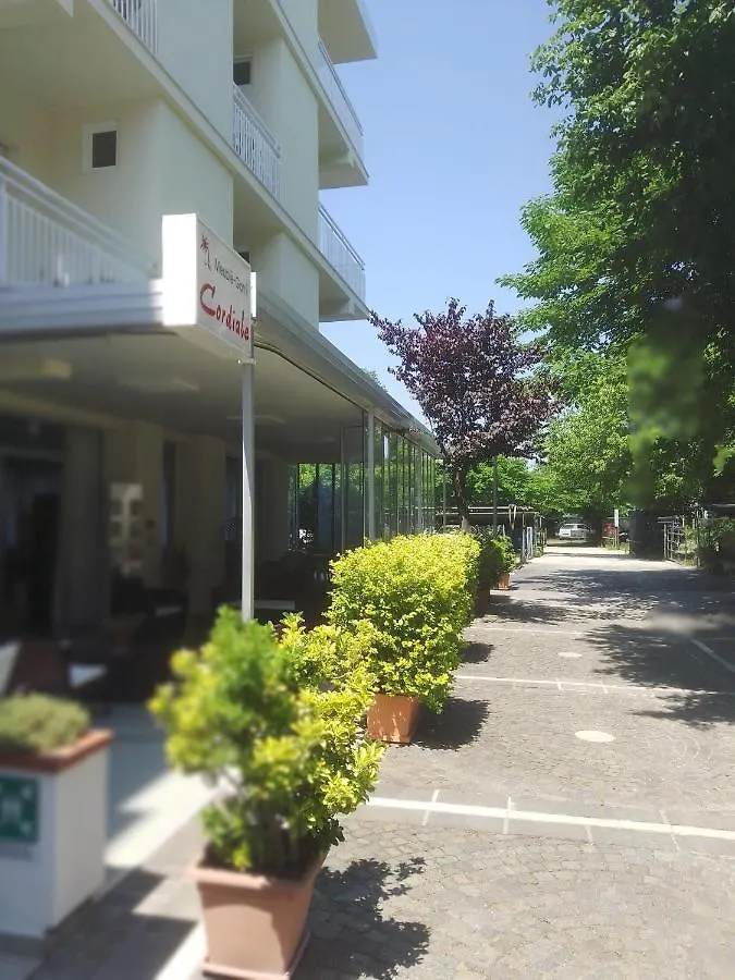 B&B - Meuble' - Hotel 