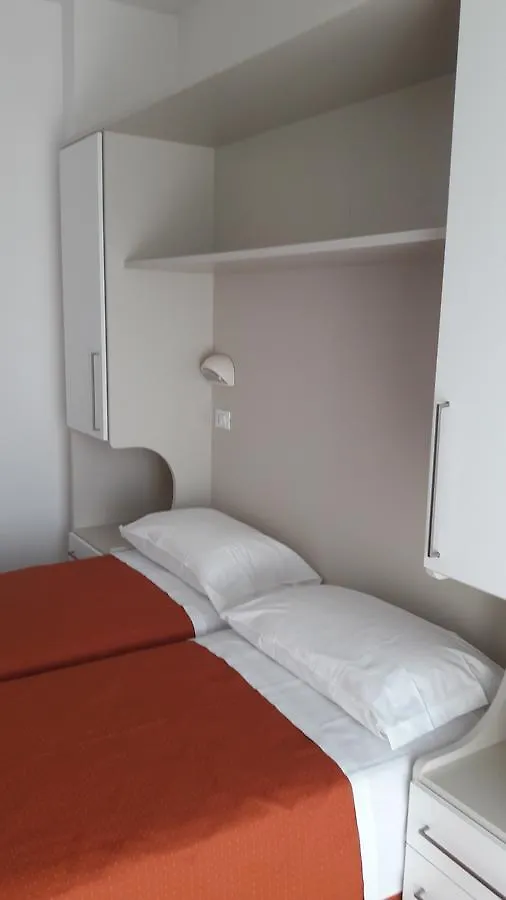 B&B - Meuble' - Hotel 