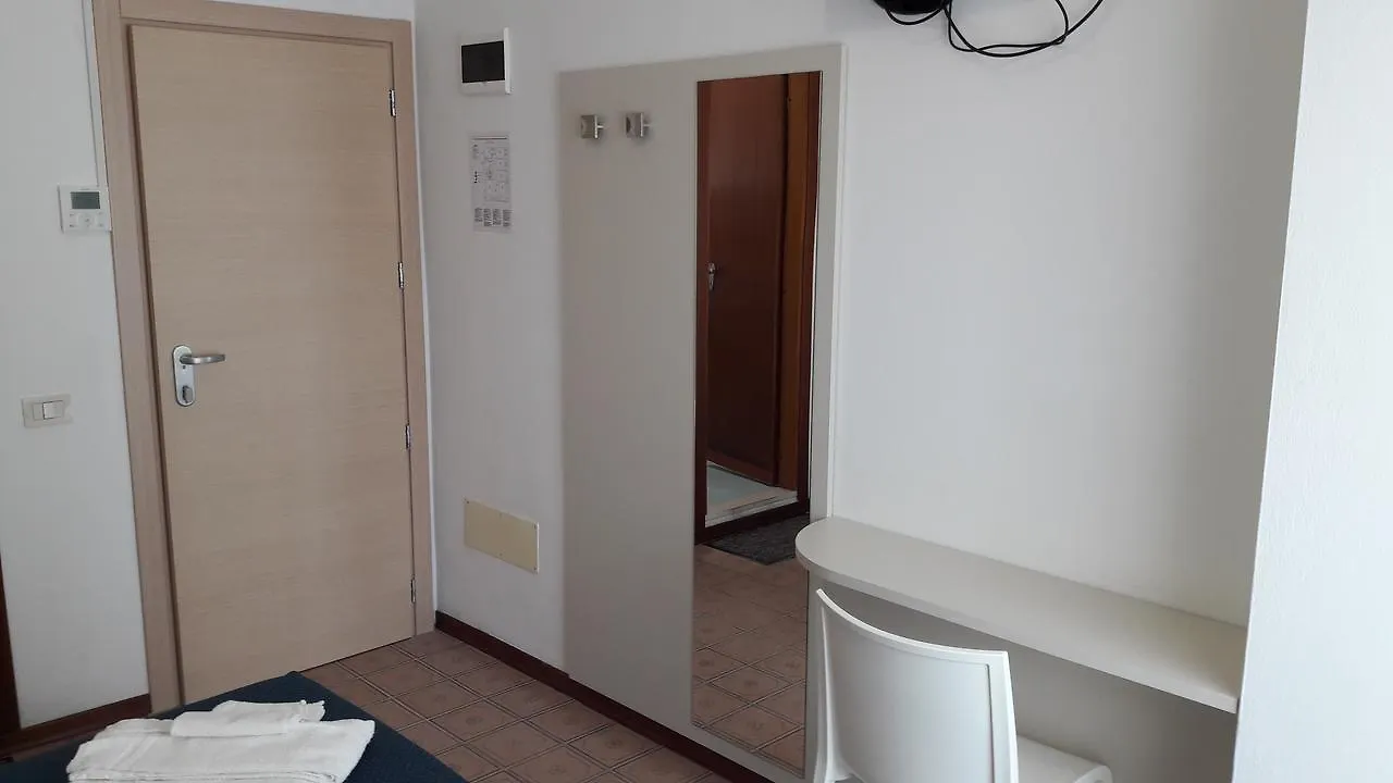 B&B - Meuble' - Hotel 