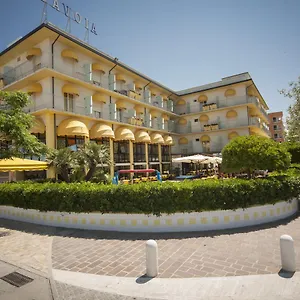 *** Hotel Savoia Italia